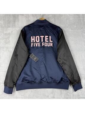 FIVE FOUR X HOTEL 1171 REVOLVE Mens Varsity Jacket Men XL Silky Streetwear NWT